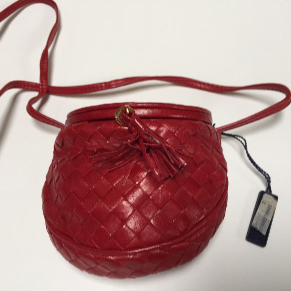 Bottega Veneta Intrecciato leather crossbody - Picture 1 of 6